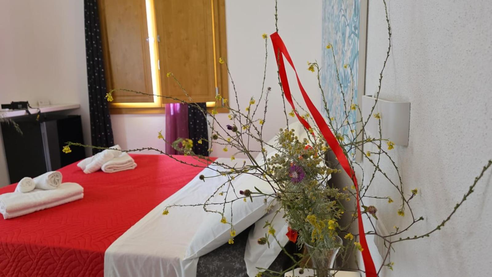 B. Sinis Bed & Breakfast Cabras Exterior photo