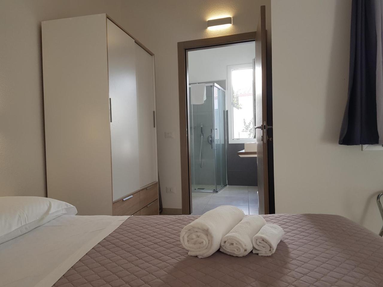 B. Sinis Bed & Breakfast Cabras Exterior photo